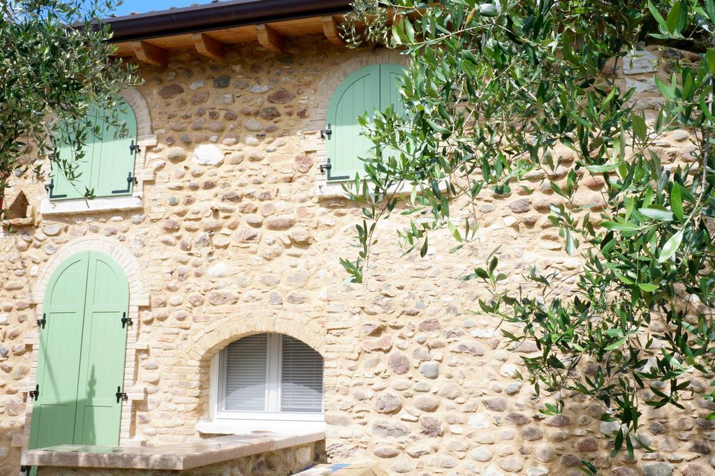 Appartement Giardino Degli Ulivi à Caprino Veronese Extérieur photo